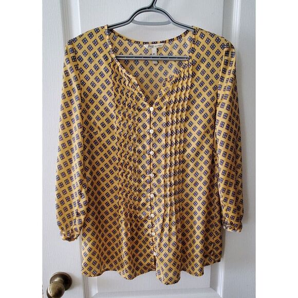 G.H. Bass & Co. Tops - G.H. Bass & Co Women's Blouse Long Sleeve‎ Button Up Yellow Satin Size XS